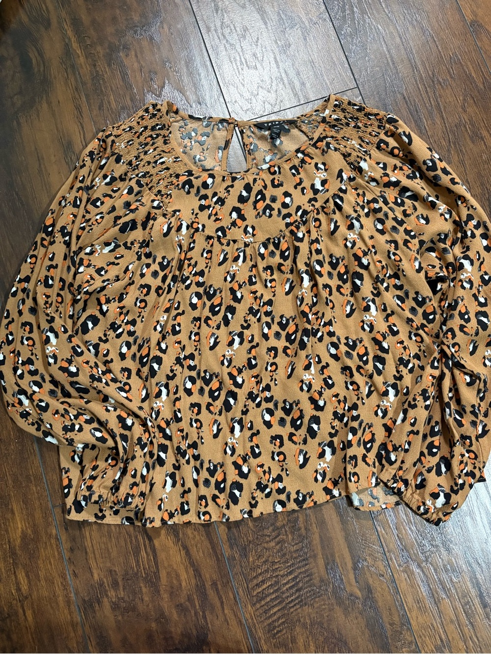 Tribal Women’s Tan Leopard Print Long Sleeve Blouse